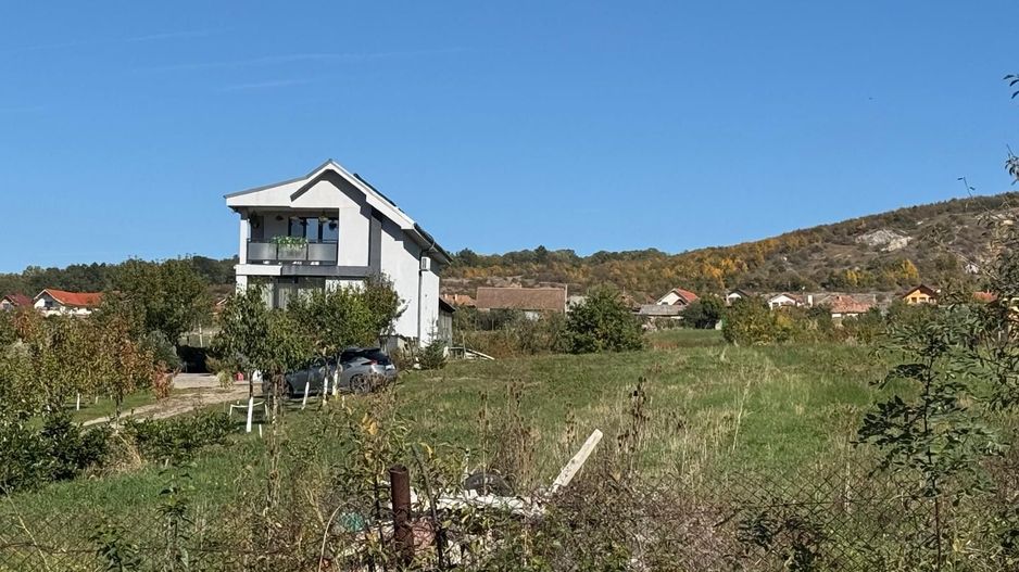 Teren intravilan in localitatea Betfia - Poză 3