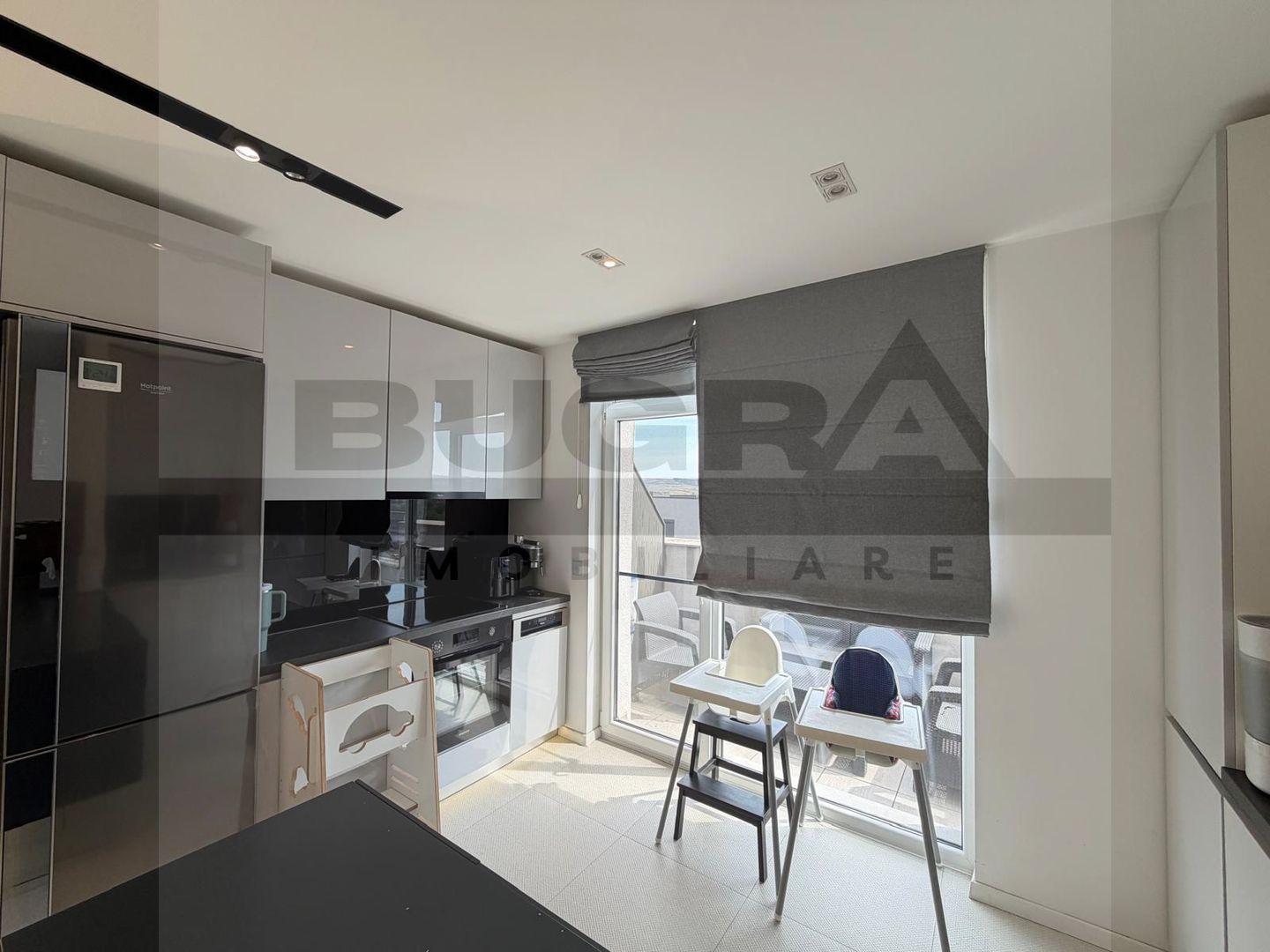 Penthouse 2 niveluri de 120mp, terase 60mp, parcare, zona Iulius Mall - Poză 7