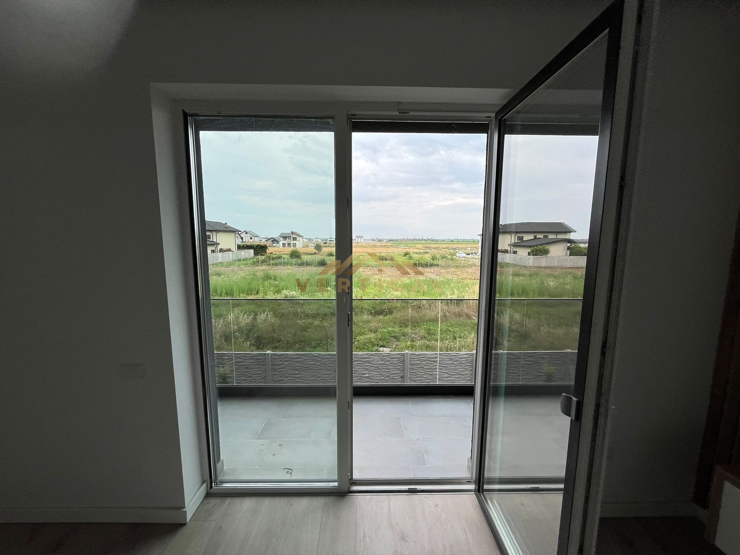 Apartament Nou 2 Camere  Vidra - Poză 9