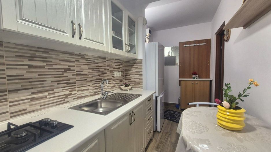 La 10 minute de Centru Civic, 2 camere cu loc parcare și pivniță, pet friendly - Poză 3