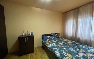 Apartament luminos cu 2 camere, la mansardă, în zonă căutată - Poză 8