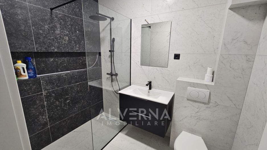 Apartament 2 camere | 45 mp + balcon | zona Bulgaria | Parcare* - Poză 5