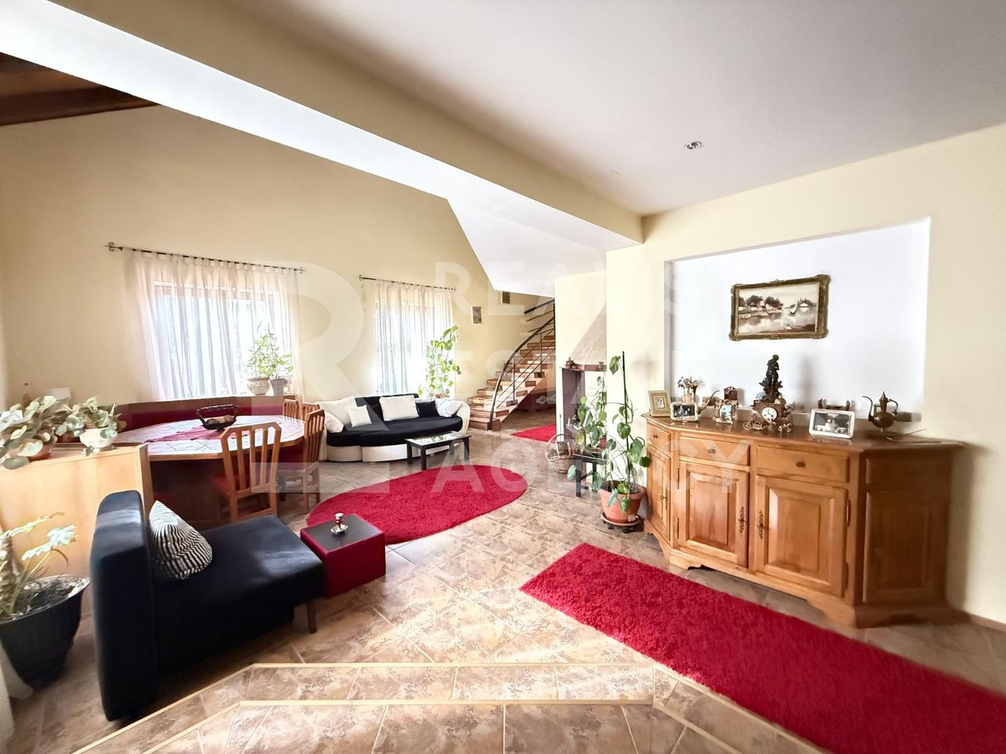 Vânzare, casă individuală, 7 camere, Ghiroda - Poză 2