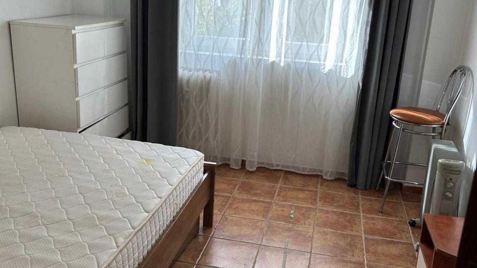 AP. 3 CAMERE DACIA, BUCATARIE INCHISA, METROU 5 MINUTE, REABILITAT - Poză 5