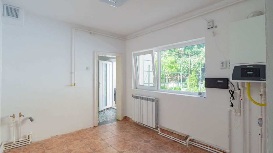 Raritate | Casa Căsătoriilor | Apartament în vilă, curte, 2 garaje! - Poză 19