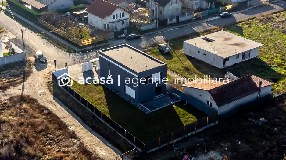 Vilă modernă in Vladimirescu - Poză 1