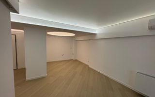 Apartament cu 3 Camere în Cortina North - Poză 1