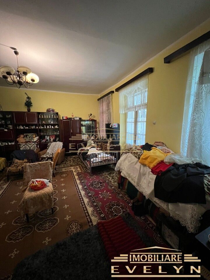 De Vanzare Casa Cu 3 Camere 100 Mp+Teren, Zona Centrala, Pret 75000 Euro!!! - Poză 3