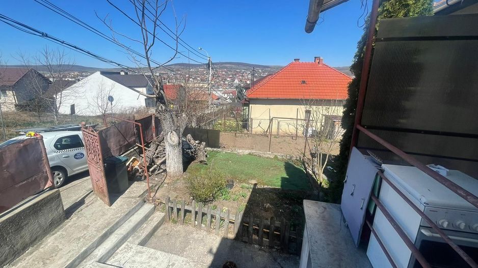 Casă de vânzare renovabilă | Gruia | Teren 380 mp | Front la 2 străzi - Poză 6