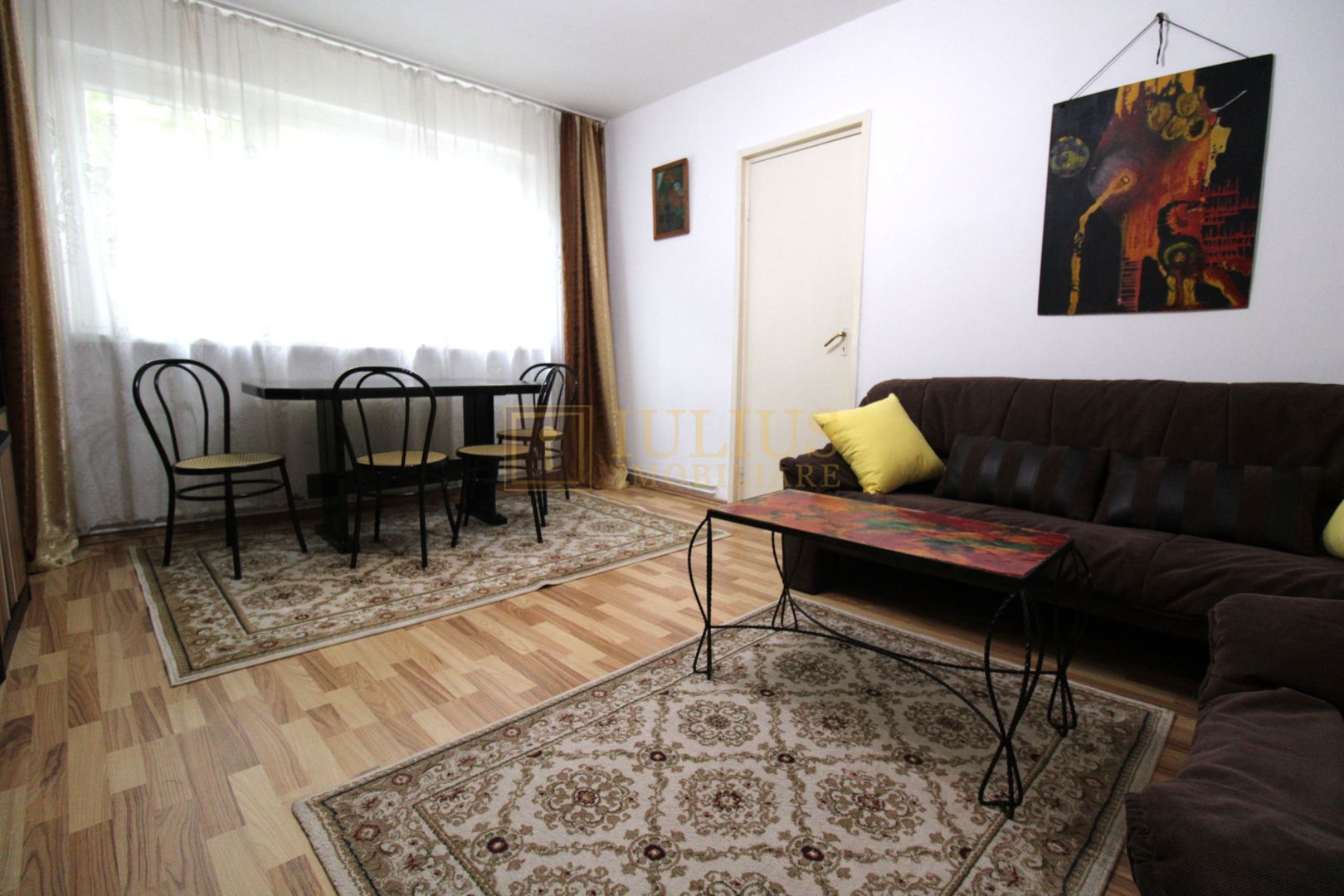 2 camere cu centrala proprie vizavi de Centrul Medical Alfamed - Poză 1