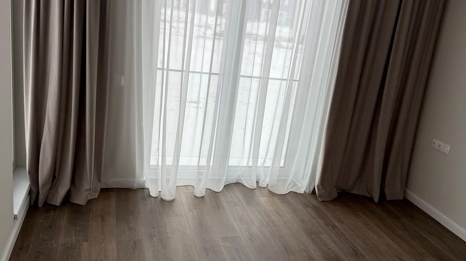 Apartament cu 3 camere,balcon, complet mobilat si utilat - Poză 7