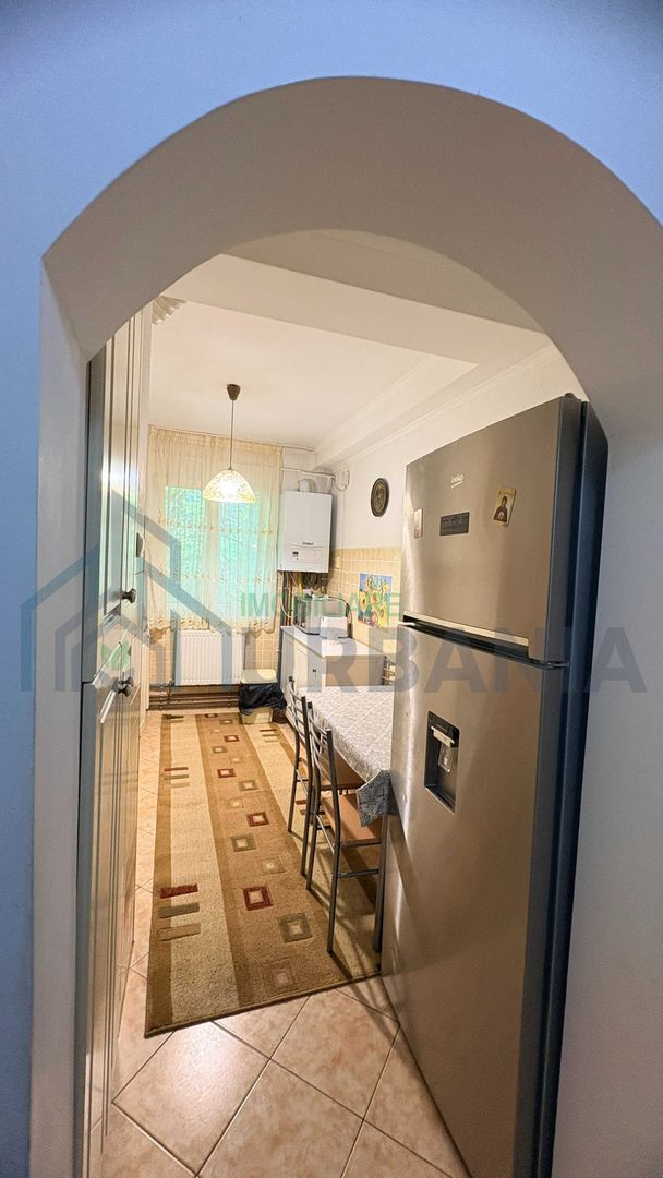 Tatarasi, Iasi - Apartament 4 camere semidecomandat, 2 bai, etaj intermediar - Poză 2