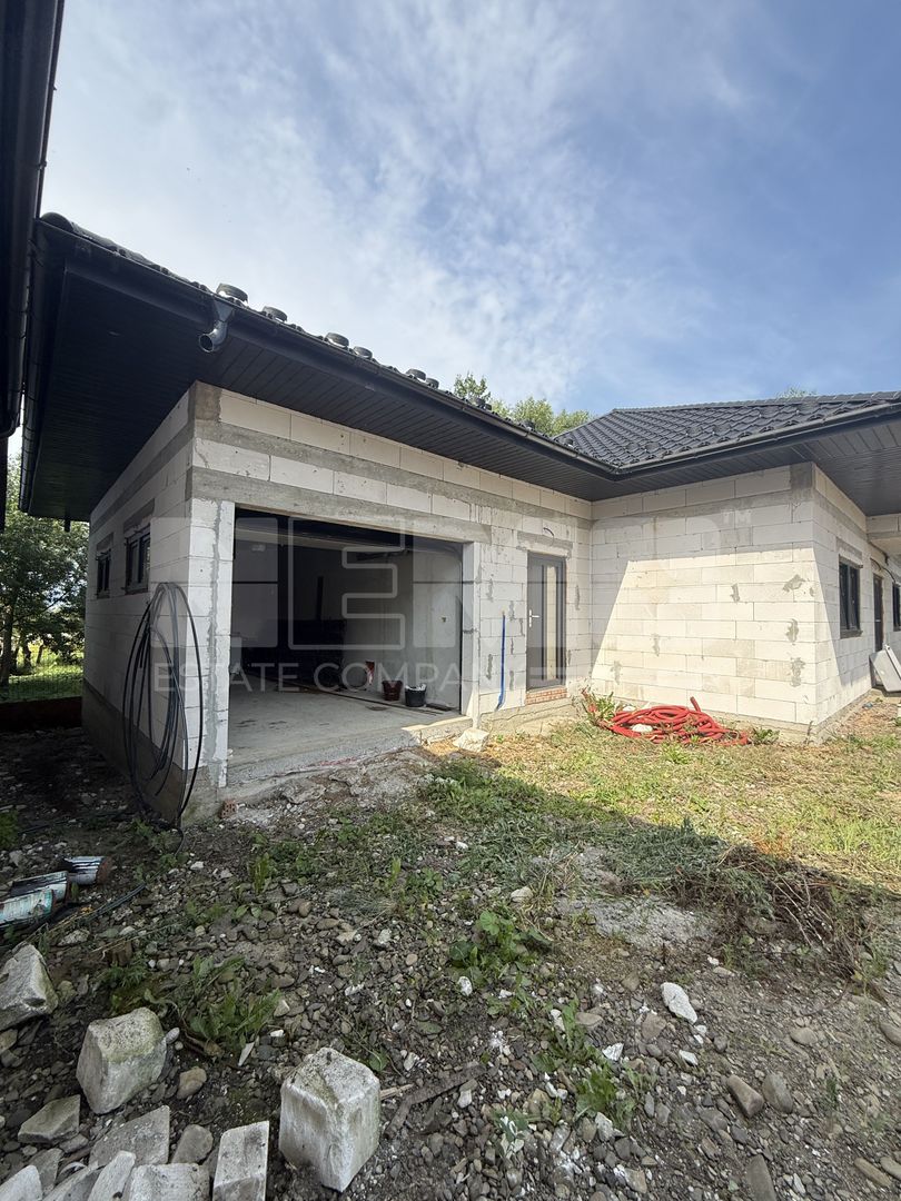 Comision 0% - Casa la rosu | 201 MP utili | 4100 MP teren | Costișa - Poză 25