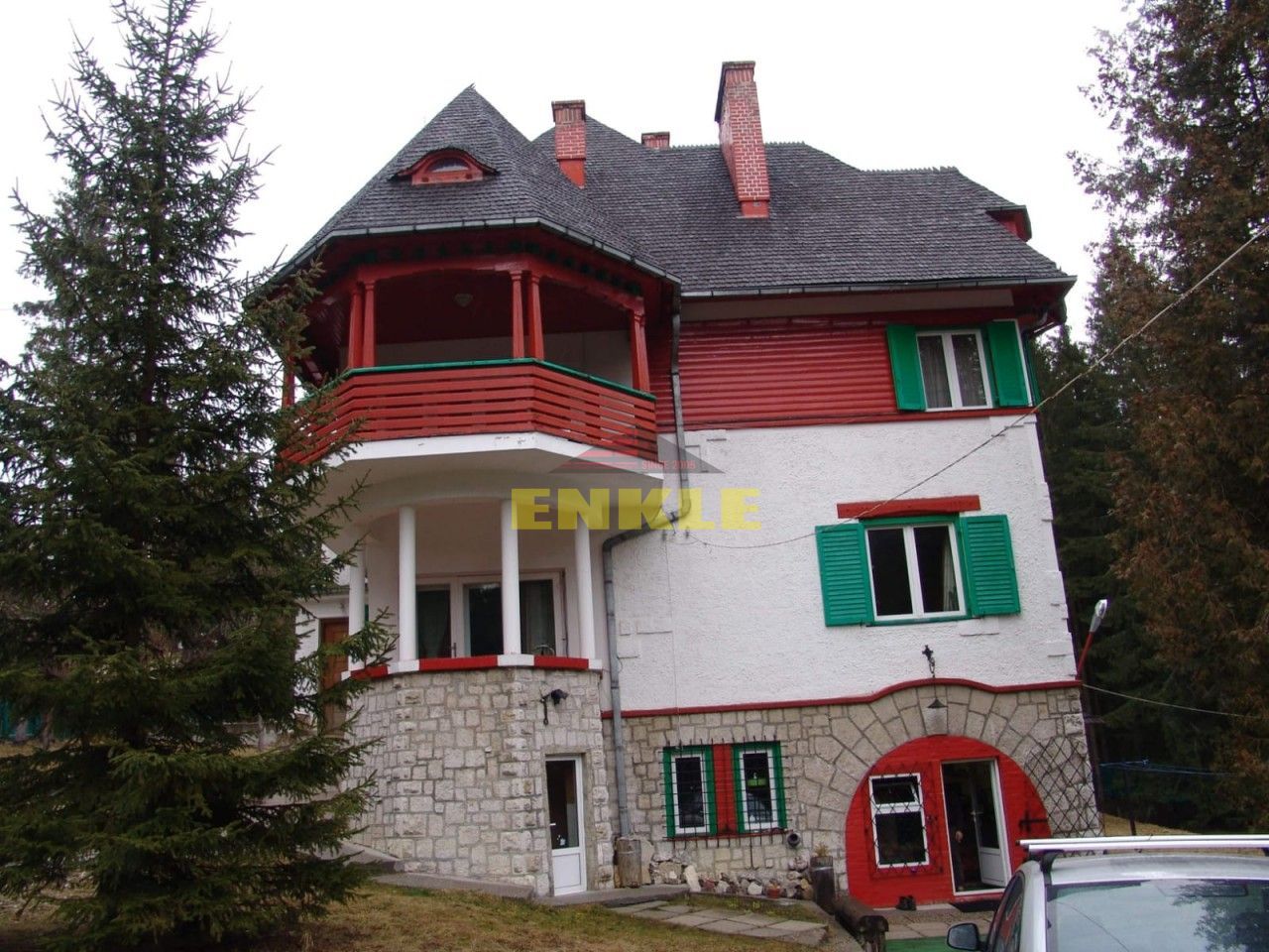 Pensiune in Predeal,  S+P+E, in suprafata de 460 mp, pret de 3900000 euro - Poză 2