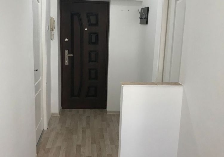 BRASADAS vinde garsoniera la etajul 4/4 in zona Careiului. - Poză 3