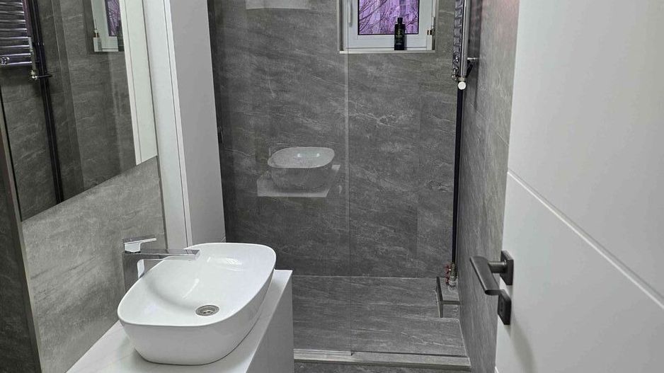 Apartament spatios 2 camere Timpuri Noi - Poză 7