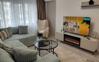 Vanzare - apartament cu 3 camere, Micro 16, renovat, mobilat nou - Poză 1