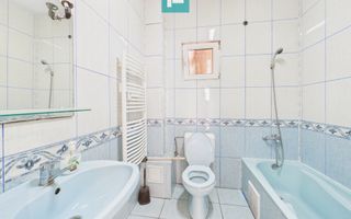 Apartament luminos cu 3 camere ultracentral - Arad - Poză 11