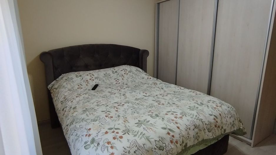 BRASADAS vinde ap 3 cam Carpați 2 etaj 1/4. - Poză 4