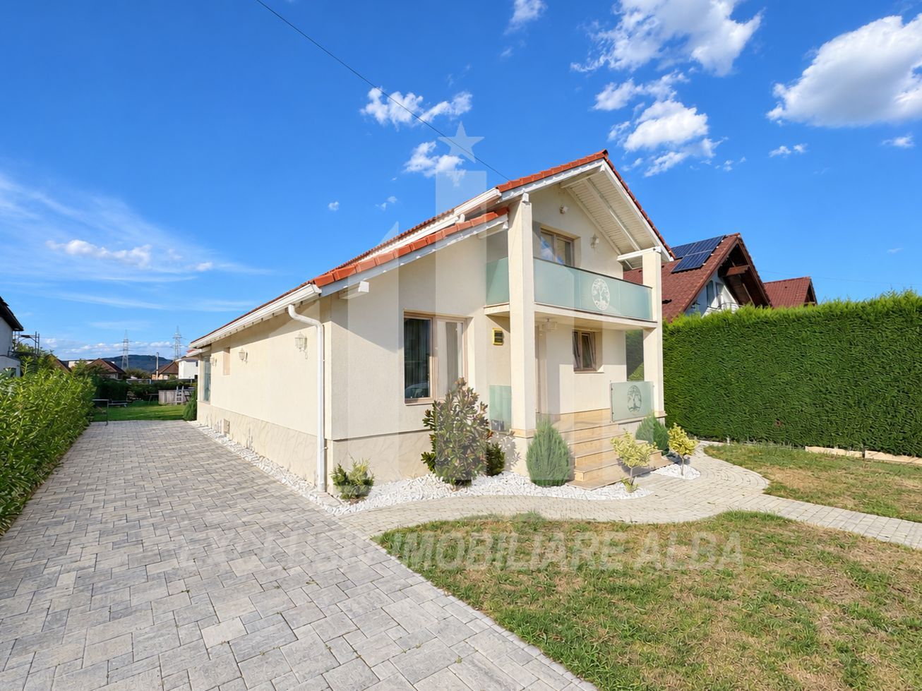 Casa individuala | 174 mp | 651 mp teren | Mobilata si Utilata | Arex - Poză 1