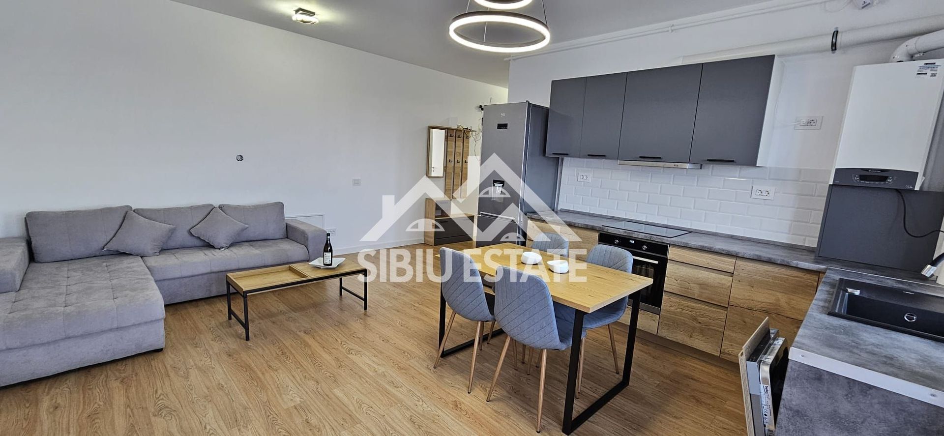 Apartament modern 3 camere de închiriat – Calea Șurii Mici, Sibiu - Poză 1