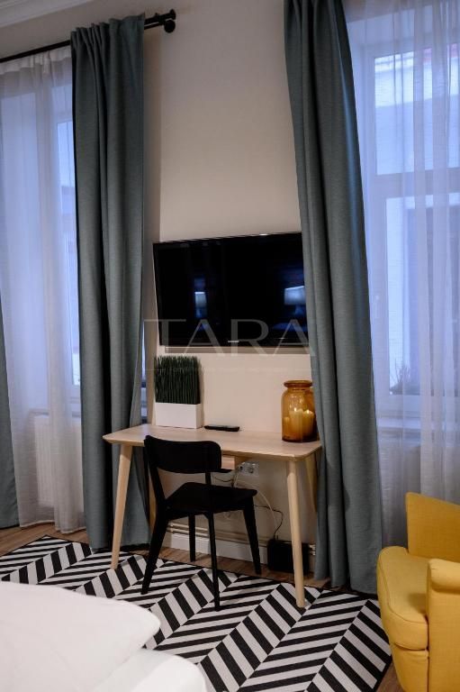 Apartament ultrafinisat în centrul vechi, zona ultracentrala. - Poză 2