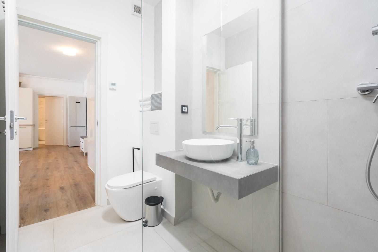 Inchiriere apartament 3 camere | Parcare inclusa | Sisesti - Poză 31