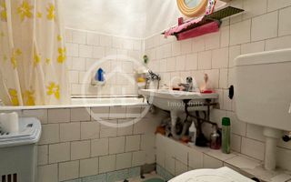 Apartament cu  3 camere de vânzare în zona  Iosia,  Oradea - Poză 10