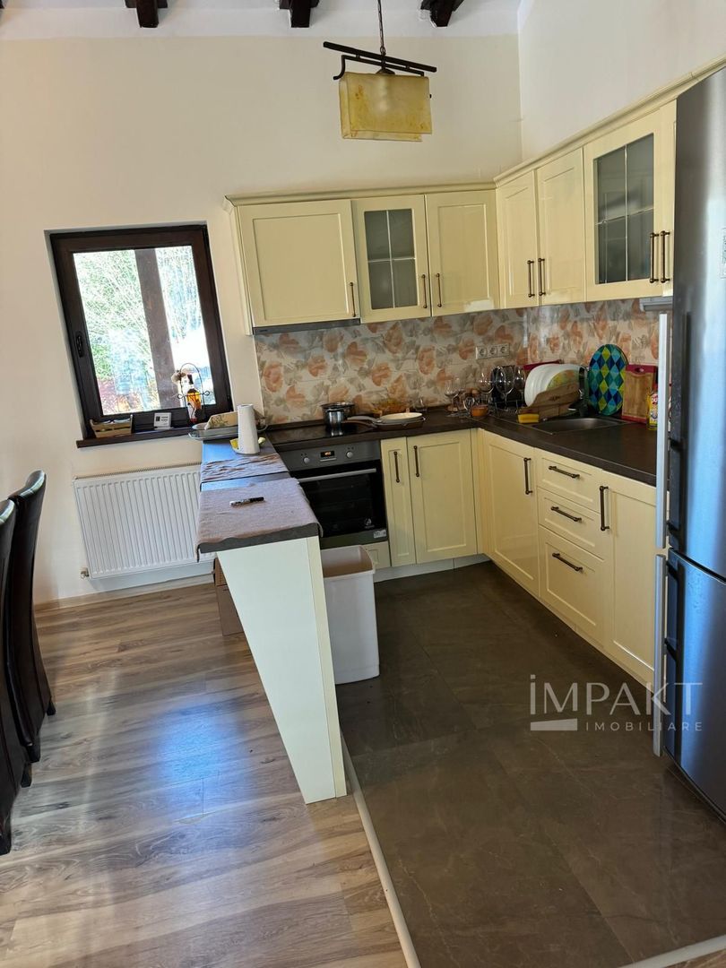 Casa de vacanta pe malul Lacului Tarnita, 650 m2 teren - Poză 8