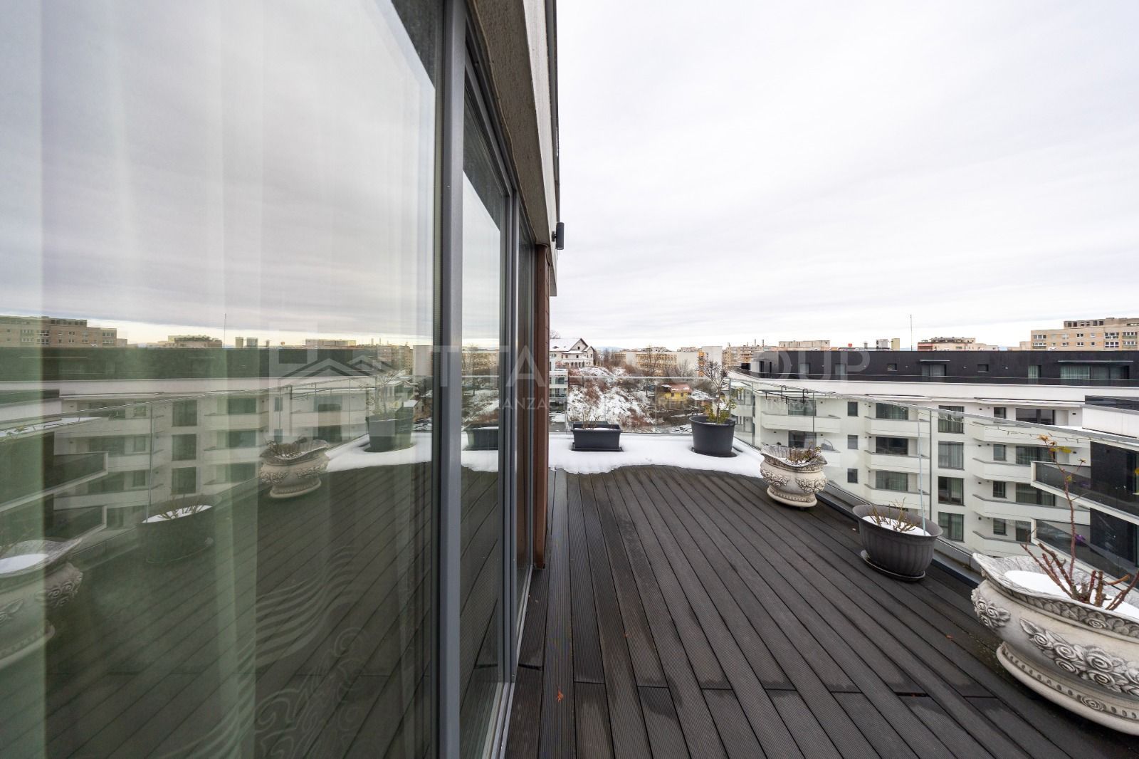 APARTAMENT 2 CAMERE – DEALUL MORII RESIDENCE, BRAȘOV + LOC DE PARCARE SI BOXA - Poză 25