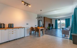 Casă Individuală de Închiriat, Încălzire în Pardoseală, Teren 400 mp - Poză 5