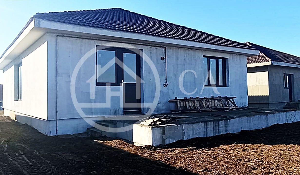 Casa de vanzare cu 4 camere in Santandrei, Oradea - Poză 3