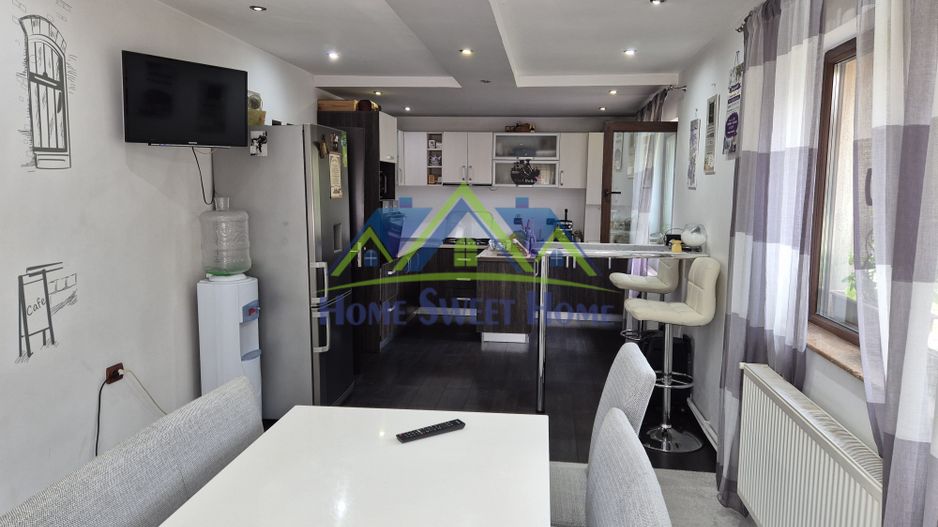 Vand Casa 2 corpuri, P+E, Romanilor, 4 cam, curte, zona de gratar, etc - Poză 8