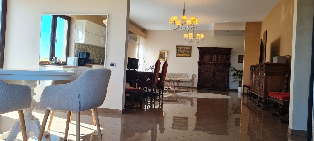Apartament spectaculos penthouse Dr. Taberei - Poză 4
