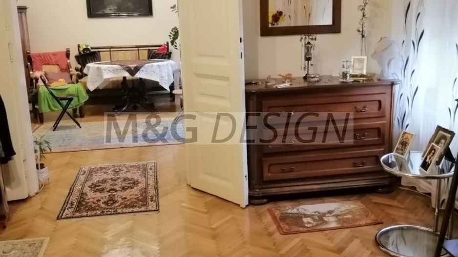 Apartament 2 camere Cladire Istorica etaj 1 - Poză 1