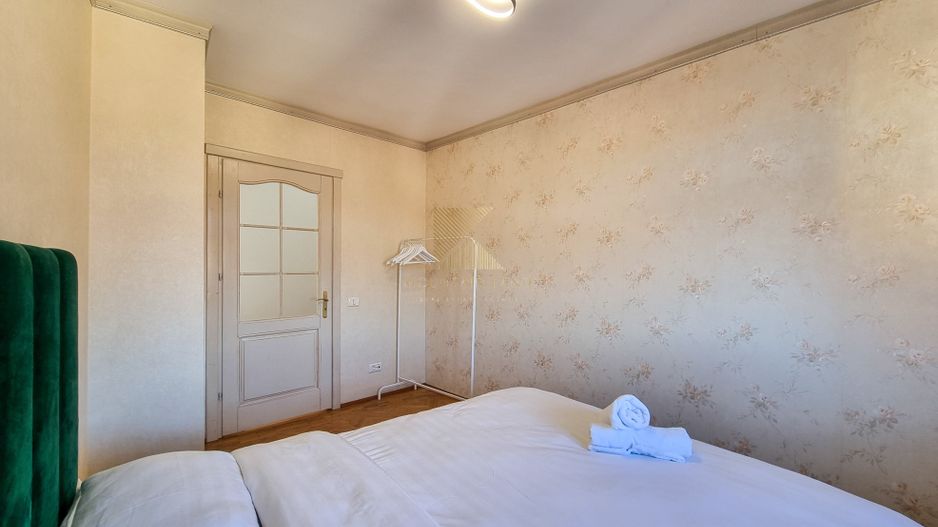 Apartament 3 camere – mobilat complet, vedere superbă,  Centrul Istori - Poză 7