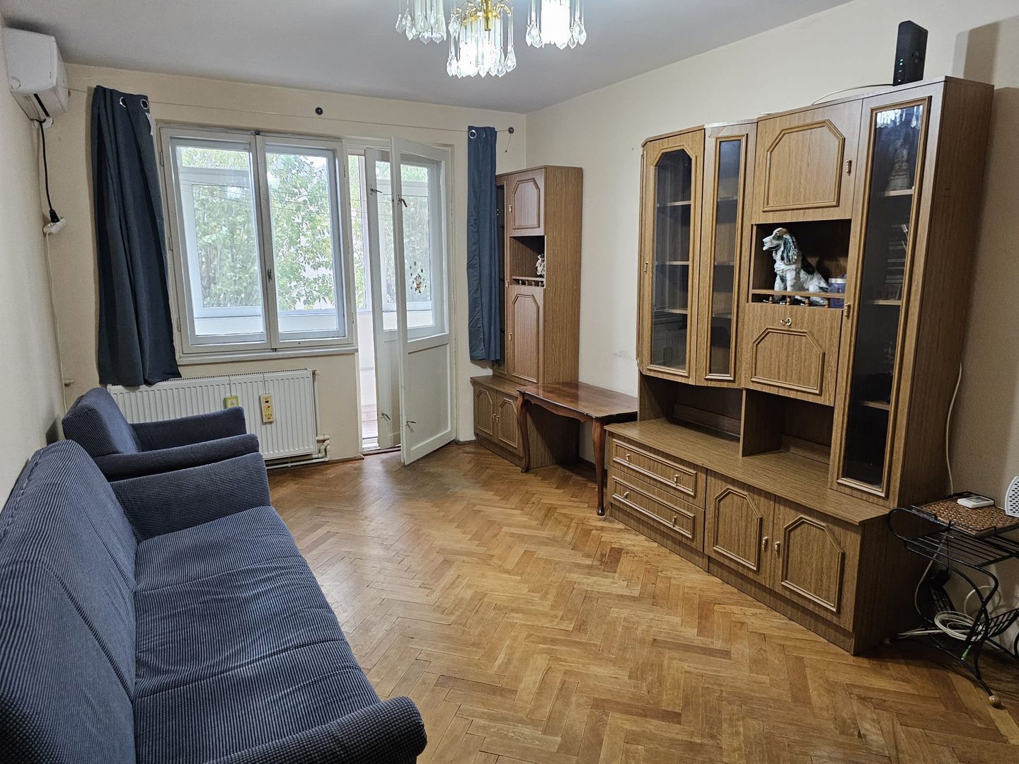 Apartament cu 3 camere, etaj intermediar - Piata Centrala - Poză 3
