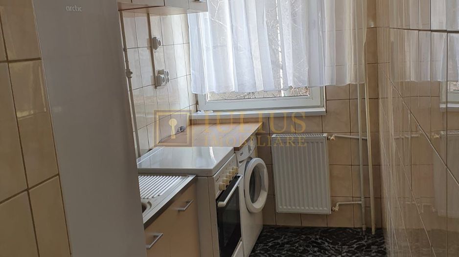 2 camere| zona Spitalul Județean| Liviu Rebreanu| balcon| - Poză 9