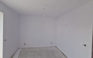 Casă 4 Camere - 110 MPU - 264 MP Teren - Terasa - Poză 6