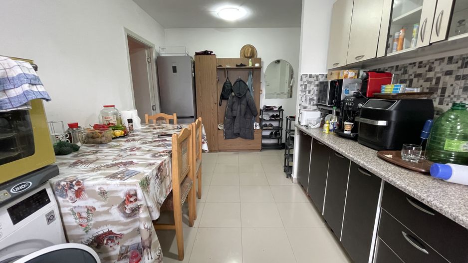 Apartament 3 camere,parter,confort sporit,bloc izolat - Poză 1