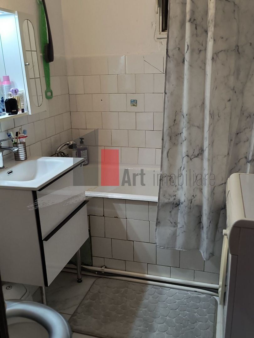 Vand apartament 3 camere finisat modern - Poză 7