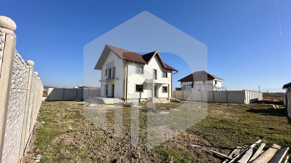 Casa individuala | Cristian | 5 camere | 160mpu | 610 Teren Liber - Poză 20