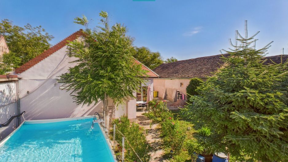 Casă cu piscină și teren generos, Sântana - Poză 29