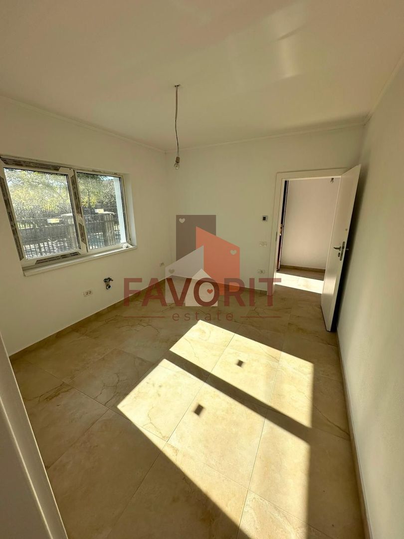 Duplex despartit prin camera tehnica | 4 camere | Toate utilitatile | - Poză 8
