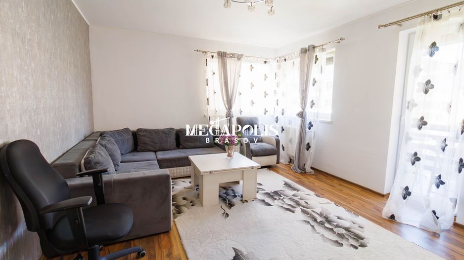 Apartament 2 Camere Decomandat / Etaj Intermediar Sanpetru - Poză 1