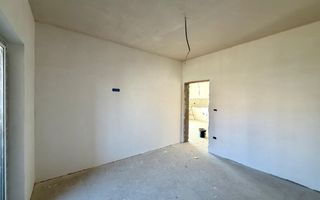 Apartament 3 camere si curte - pozitie excelenta - Giroc - Poză 5