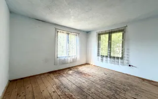 Casa cu 500mp teren, pozitie buna, centrala, utilitati - Poză 11