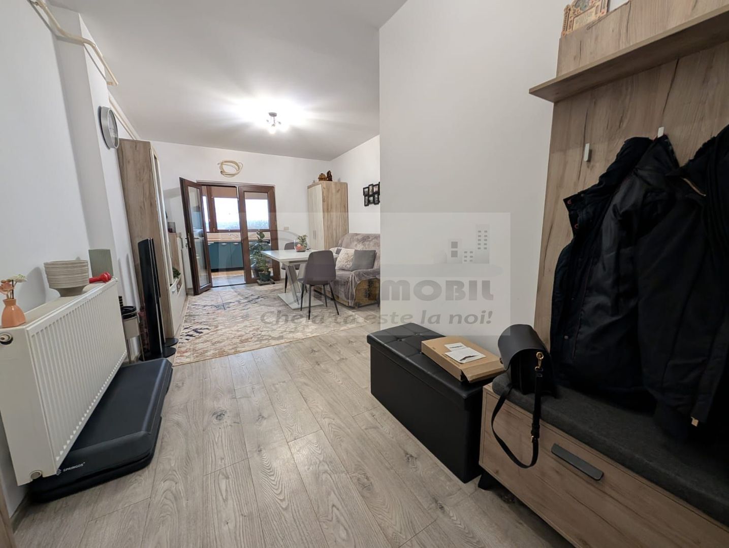 Apartament 3 camere, etaj 2, baie cu geam, bloc 2018, Cug Valea Adanca - Poză 7