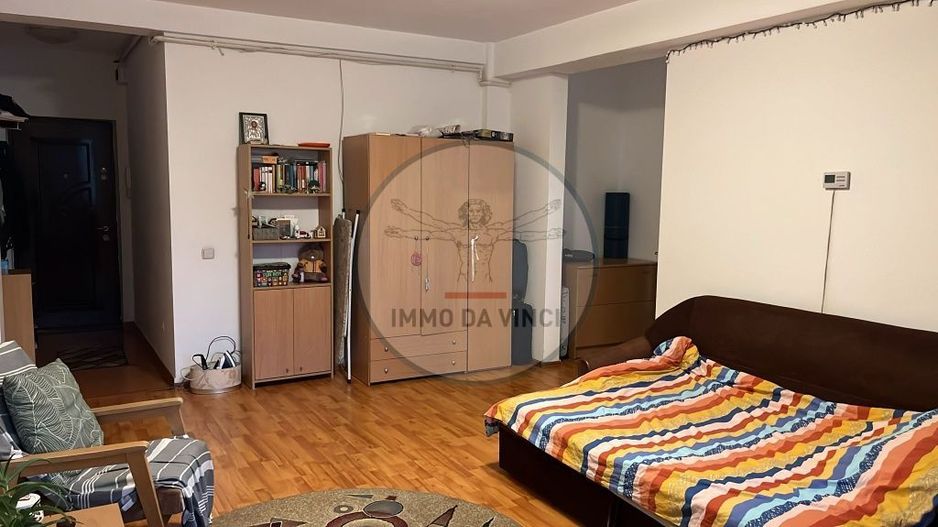 închiriez apartament cu o camera,  zona Farmec - Poză 2