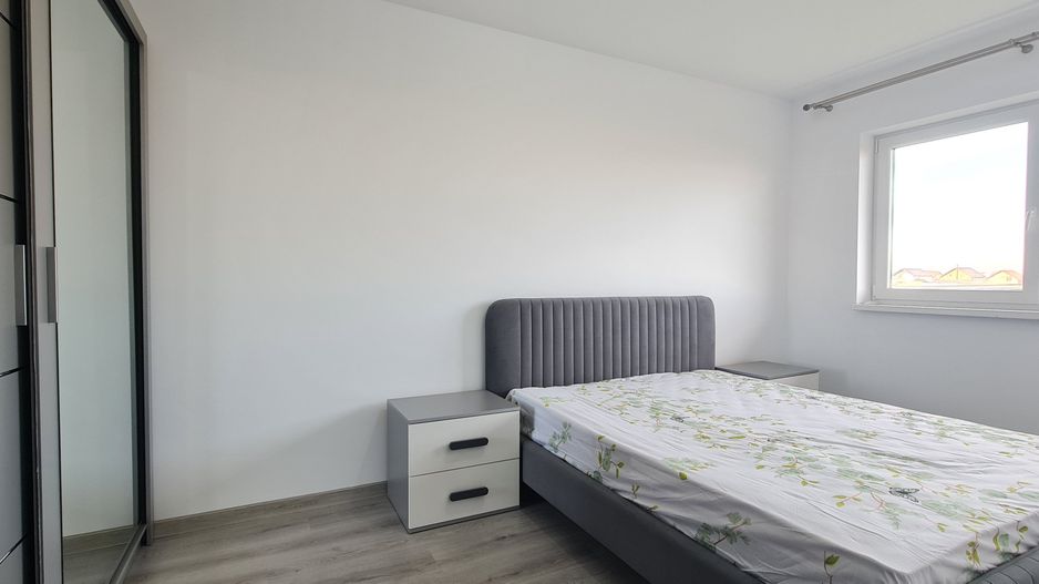 2 camere de inchiriat Sanpetru mobilat utilat - Poză 7